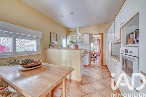 Maison à vendre 8 pièces 214 m² Nanterre