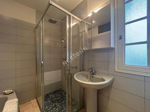 Maison familiale 8 pièces - 6 chambres de 223 m² - Proche Gare de Pontoise