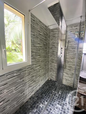 Maison à vendre  5 pièces - 162 m2 ST DENIS - 974