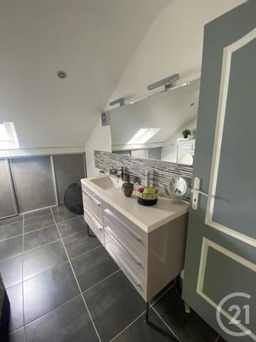 Maison à vendre  5 pièces - 162 m2 ST DENIS - 974