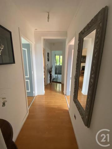 Maison à vendre  5 pièces - 162 m2 ST DENIS - 974
