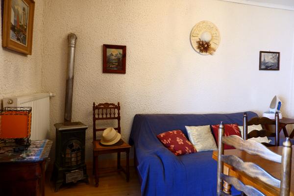 Maison en pierre de 221 m² avec dépendances et gîte - Le Mazet-Saint-Voy