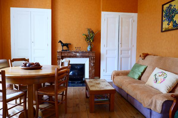 Maison en pierre de 221 m² avec dépendances et gîte - Le Mazet-Saint-Voy