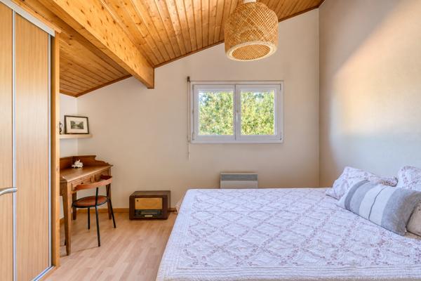 Maison 7 pièces de 190m2 sur parcelle de 5134m2