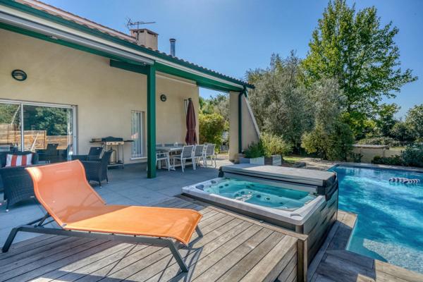 Maison 7 pièces de 190m2 sur parcelle de 5134m2