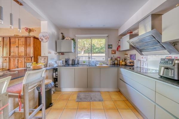 Maison 7 pièces de 190m2 sur parcelle de 5134m2