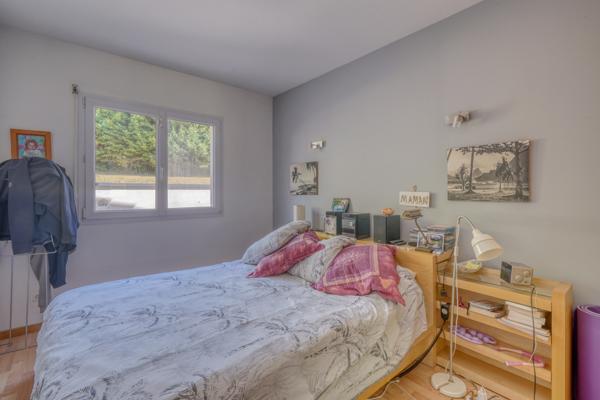 Maison 7 pièces de 190m2 sur parcelle de 5134m2