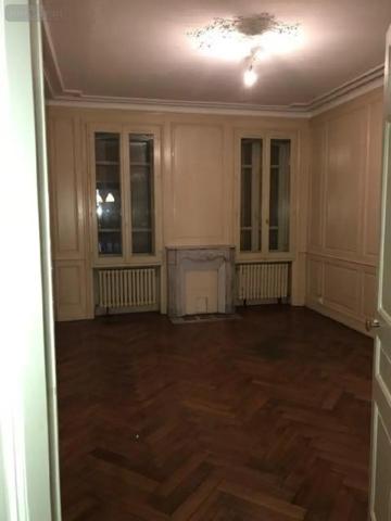 Location - Appartement Louhans-Châteaurenaud 71500 2 pièces 79 m 2