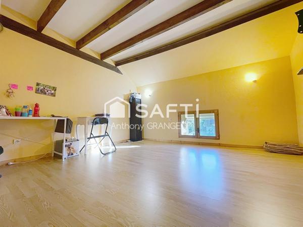 maison familiale avec jardin sans vis à vis, garage