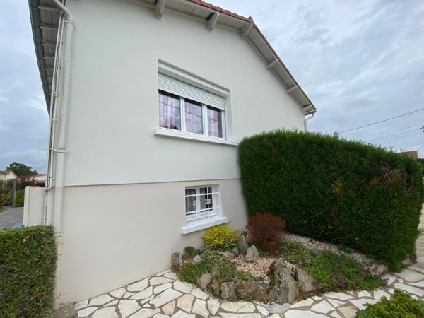 Pavillon 4 chambres Parthenay (79)