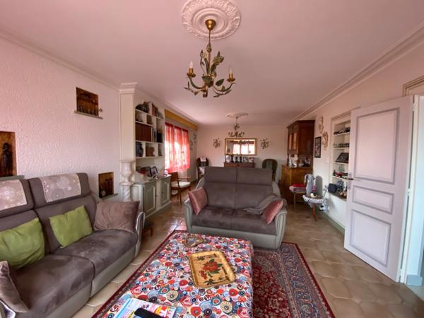 Pavillon 4 chambres Parthenay (79)