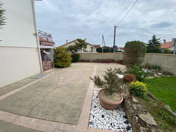 Pavillon 4 chambres Parthenay (79)