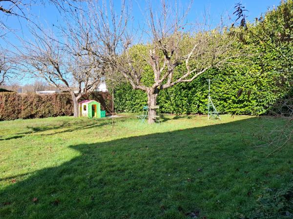 Agréable plain pied au coeur d'un charmant village !