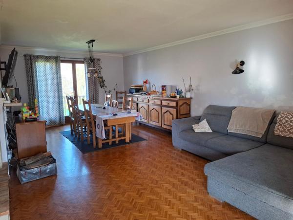 Agréable plain pied au coeur d'un charmant village !