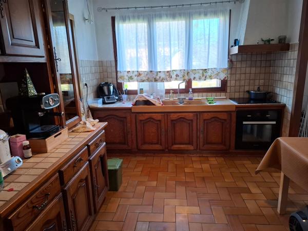 Agréable plain pied au coeur d'un charmant village !