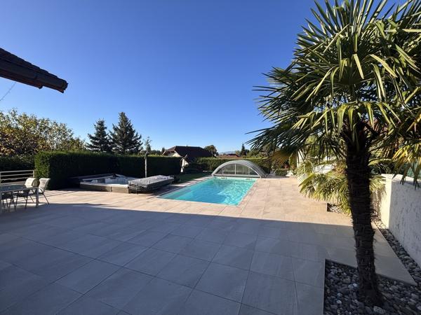 Maison 230m2, terrain 1250m2 spa et piscine