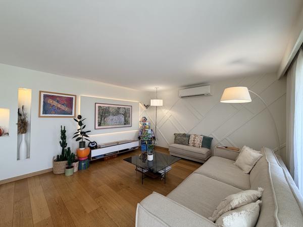 8ème 2ème Prado / Mermoz - Appartement 4 pièces 134m² - cave