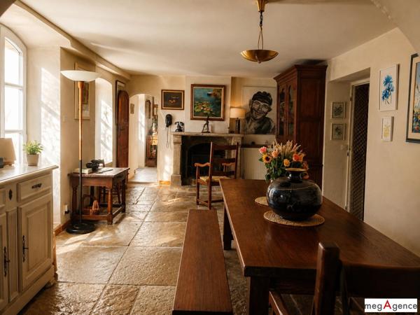 Maison à FLORAC TROIS RIVIERES, 48400 - 7 pièces 110m²