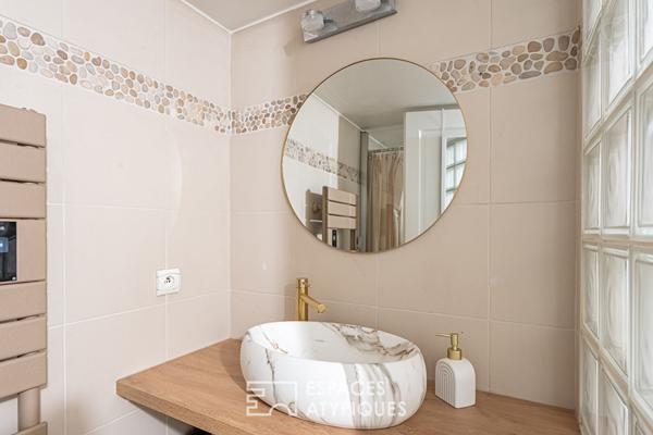 Espace ouvert avec mezzanine fermée et souplex en hyper-centre