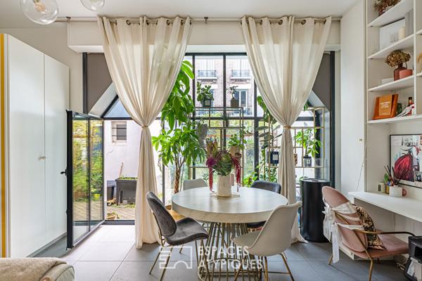 Espace ouvert avec mezzanine fermée et souplex en hyper-centre