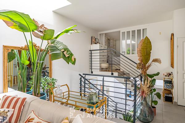 Espace ouvert avec mezzanine fermée et souplex en hyper-centre