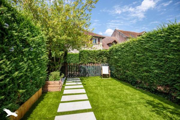 Appartement 231 000 € Fontenay-le-Fleury 2 p 39 m² DPE E