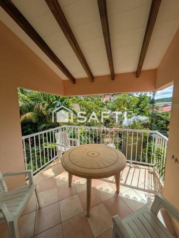 Appartement T2 en duplex à l'Anse à l'Ane