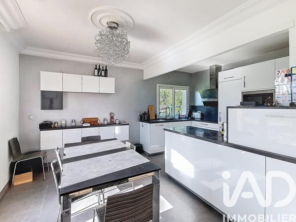 Maison à vendre 6 pièces 160 m² Villenave-d'Ornon