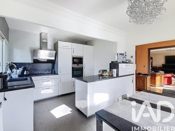 Maison à vendre 6 pièces 160 m² Villenave-d'Ornon