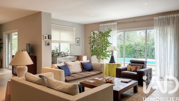 Maison à vendre 6 pièces 203 m² Grabels