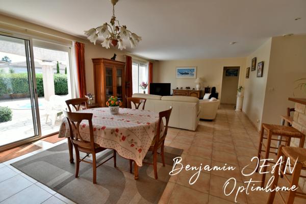 À vendre – Maison de plain-pied 4 faces avec piscine – Sérignan (34)