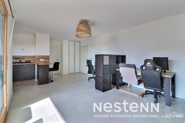 Saint Priest Revaison, Appartement T3, 70m2, terrasse, stationnement et garage