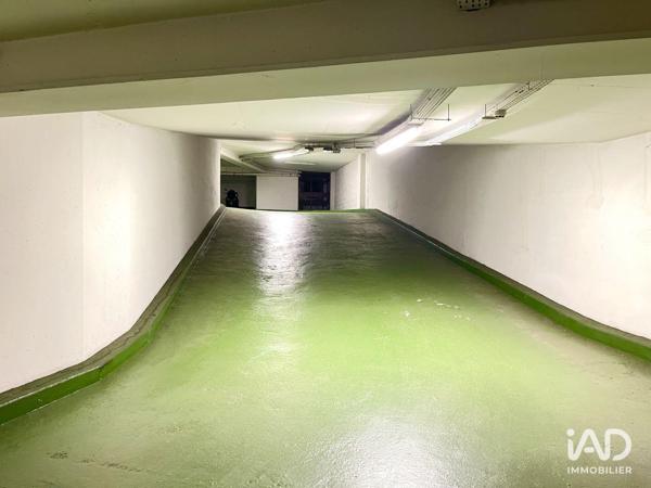 Location parking 10 m² Paris 2