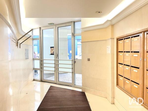 Location parking 10 m² Paris 2
