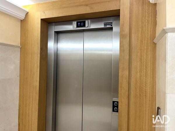 Location parking 10 m² Paris 2