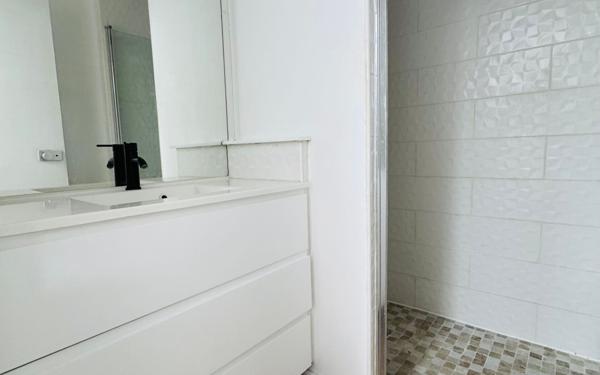 Appartement à vendre    2 pièces • 39,59 m2 La Rochelle