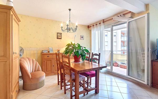 Appartement à vendre    4 pièces • 83,42 m2 Toulon