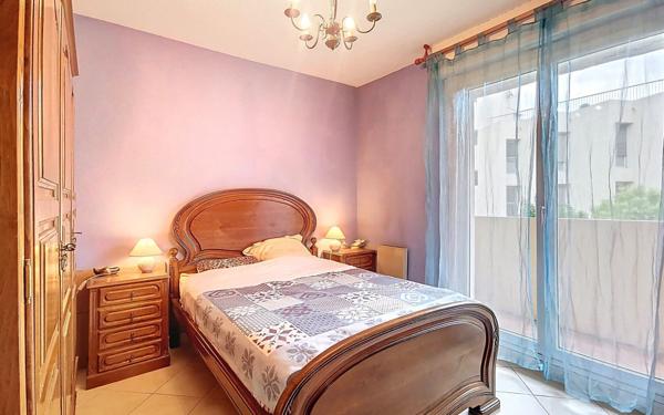 Appartement à vendre    4 pièces • 83,42 m2 Toulon