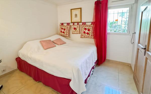 Appartement à vendre    4 pièces • 95 m2 Antibes