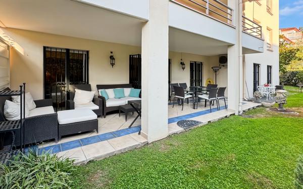 Appartement à vendre    4 pièces • 95 m2 Antibes