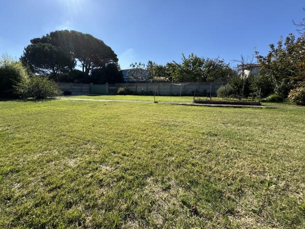 Maison 6 pièces 134 m2 + dépendance 17132 Meschers sur Gironde Meschers-sur-Gironde (17132)