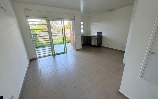 Appartement à vendre    1 pièce •  Remire-Montjoly