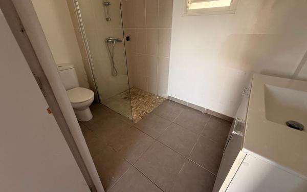 Appartement à vendre    1 pièce •  Remire-Montjoly