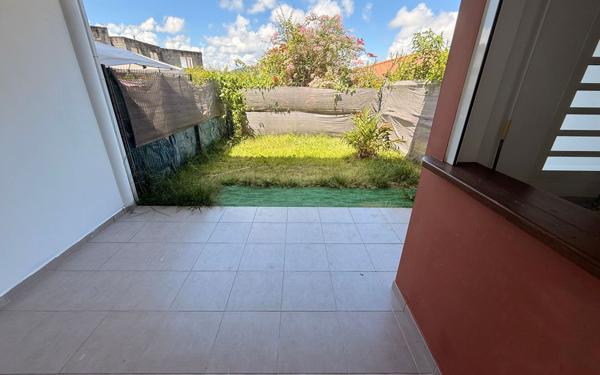 Appartement à vendre    1 pièce •  Remire-Montjoly