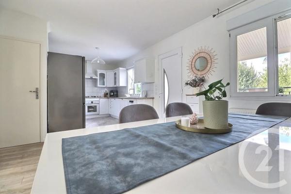 Maison à vendre  5 pièces - 97,08 m 2   TREMBLAY EN FRANCE  - 93