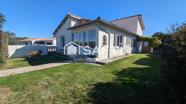 À Médis, maison de 155 m², 5 chambres, garage et jardin clos.