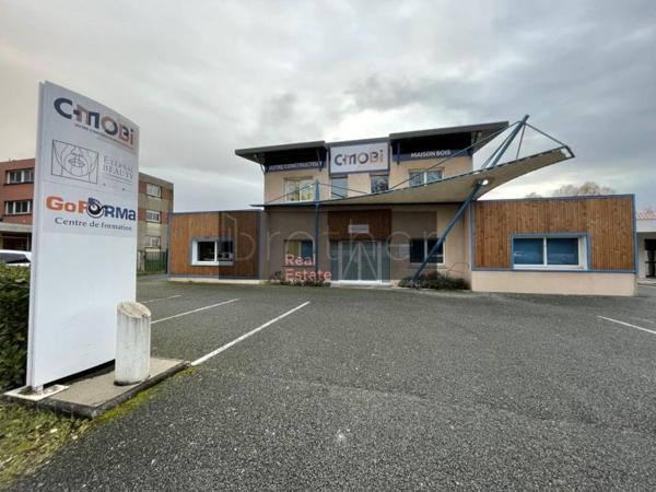 Bureau de 80 m² à louer à Bordeaux Rive Droite