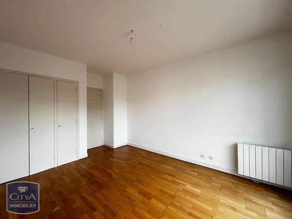 Appartement à louer 5 pièces 110.37m² Chartres (28000)