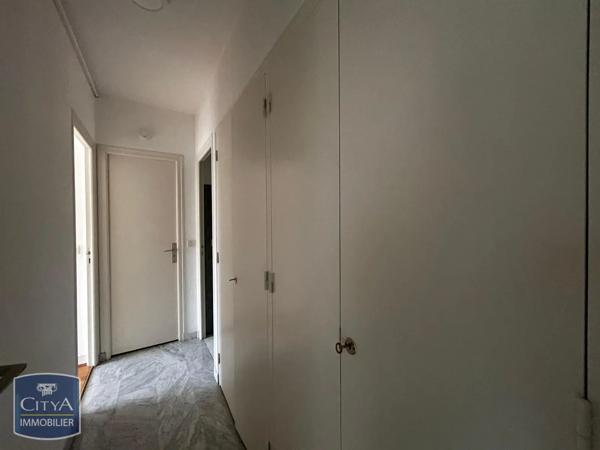 Appartement à louer 5 pièces 110.37m² Chartres (28000)