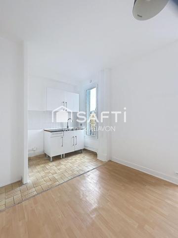 2 pièces 33 m2 proche du métro Mairie de montreuil (ligne 9)